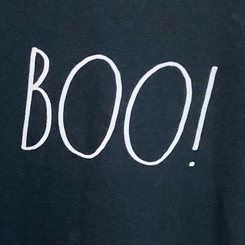 RAE DUNN Halloween Boo! Long Sleeved T-Shirt With Bonus Cozy Socks Women’s Sz M - Picture 3 of 6